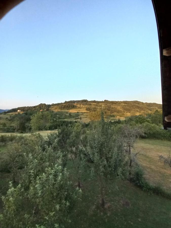 הוילה Sipovo Vikendica Savic מראה חיצוני תמונה